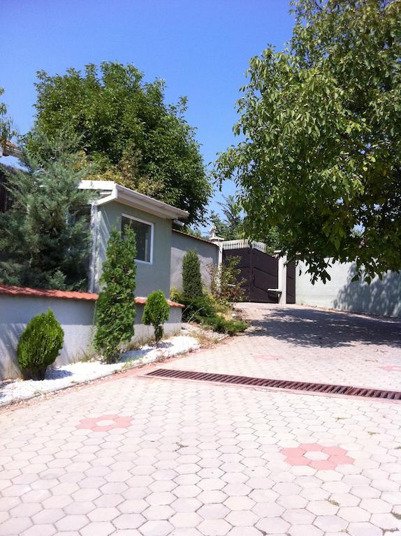 Sunny House Hotel Sopiste Exterior photo
