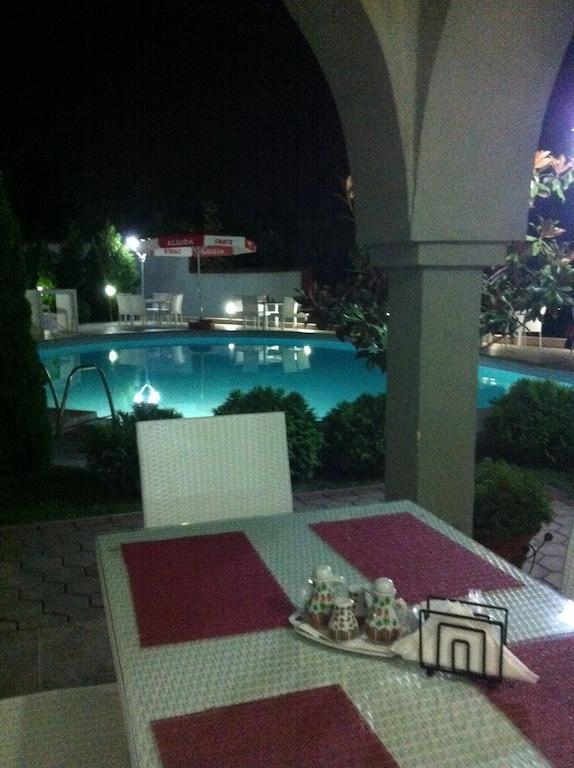 Sunny House Hotel Sopiste Exterior photo