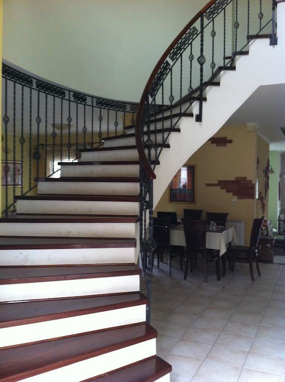 Sunny House Hotel Sopiste Exterior photo